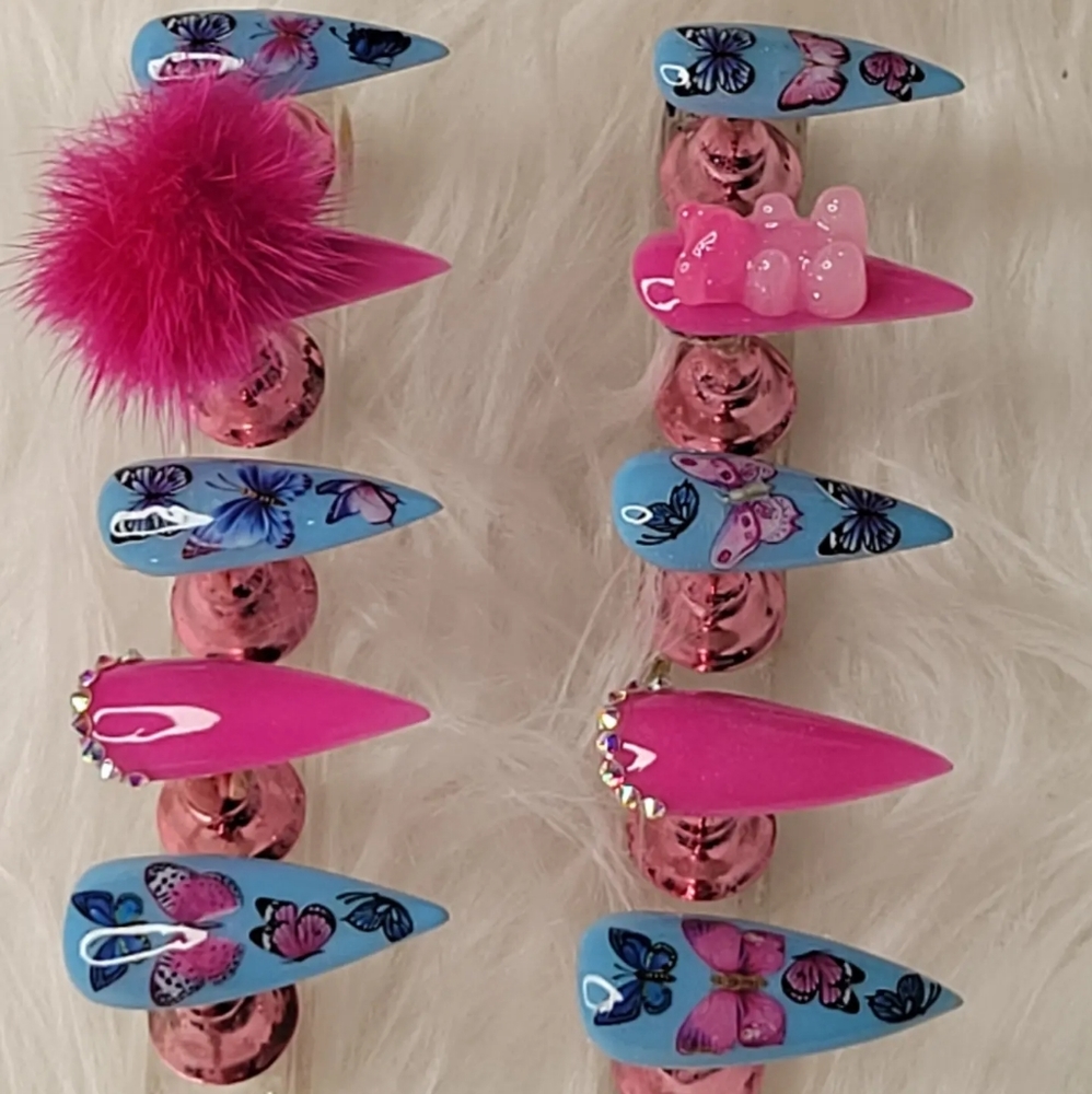 Acrylic press on nails - Picture 2 of 6